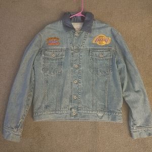 Vintage Guess Los Angeles Lakers Patch Denim Jean Jacket